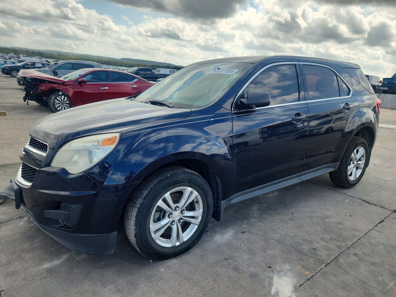 2015 CHEVROLET EQUINOX LS — Front 3/4