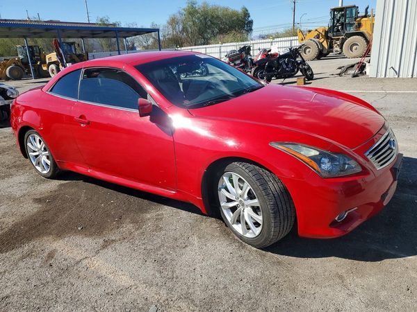 2013 INFINITI G37 — Passenger 3/4