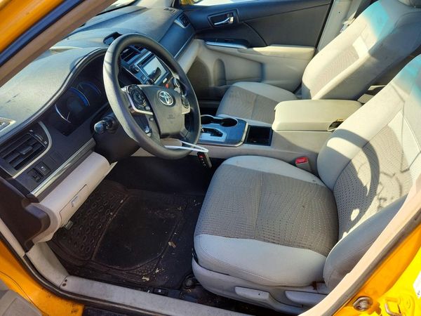 2014 TOYOTA CAMRY SOLA Hybrid — DENT