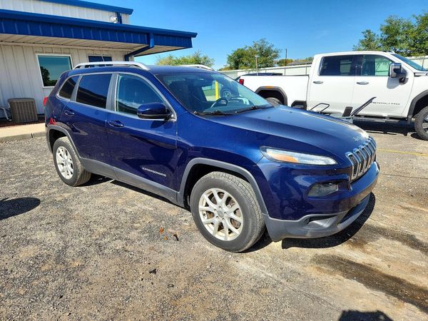 2014 JEEP CHEROKEE Latitude — Passenger 3/4