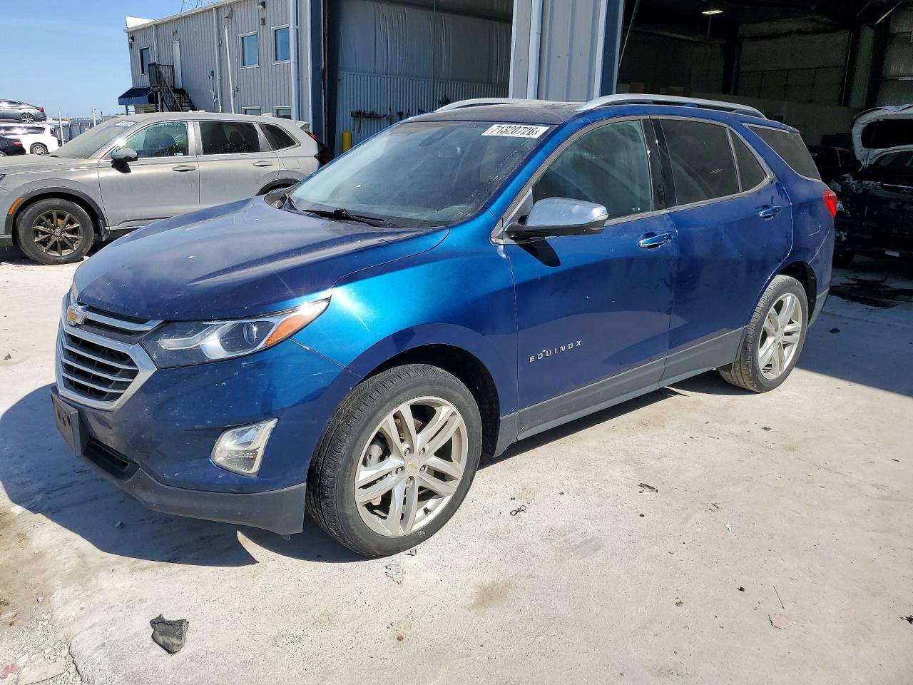 2019 CHEVROLET EQUINOX Premier (1LZ) — Front 3/4