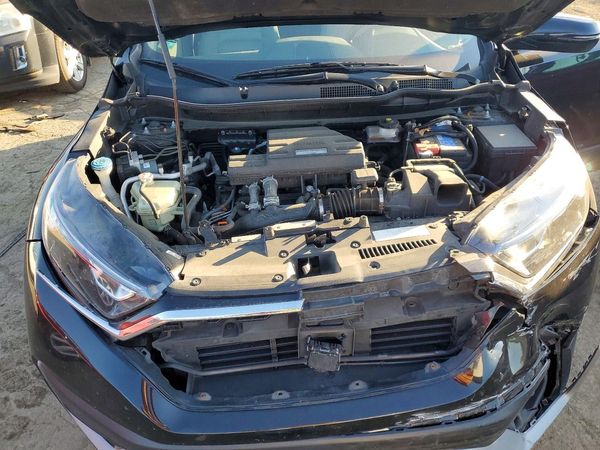 2020 HONDA CR-V EX — Engine bay