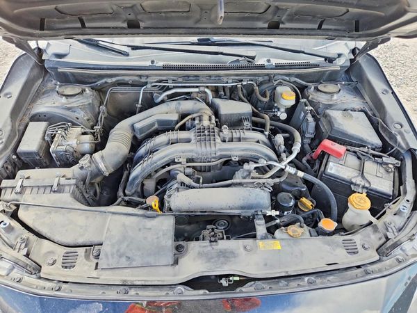 2019 SUBARU CROSSTREK Base+ES — Engine bay