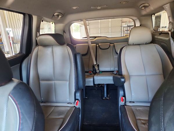 2018 KIA SEDONA EX/SX — SUVN