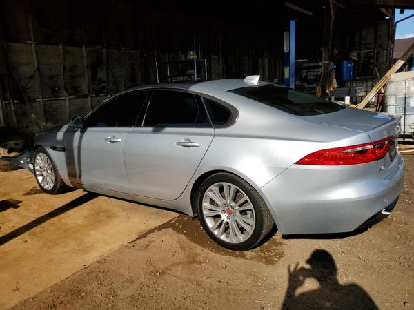 2019 JAGUAR XF Prestige
