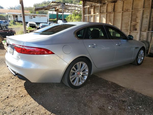 2019 JAGUAR XF Prestige