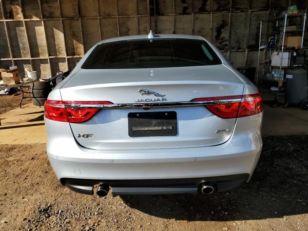 2019 JAGUAR XF Prestige