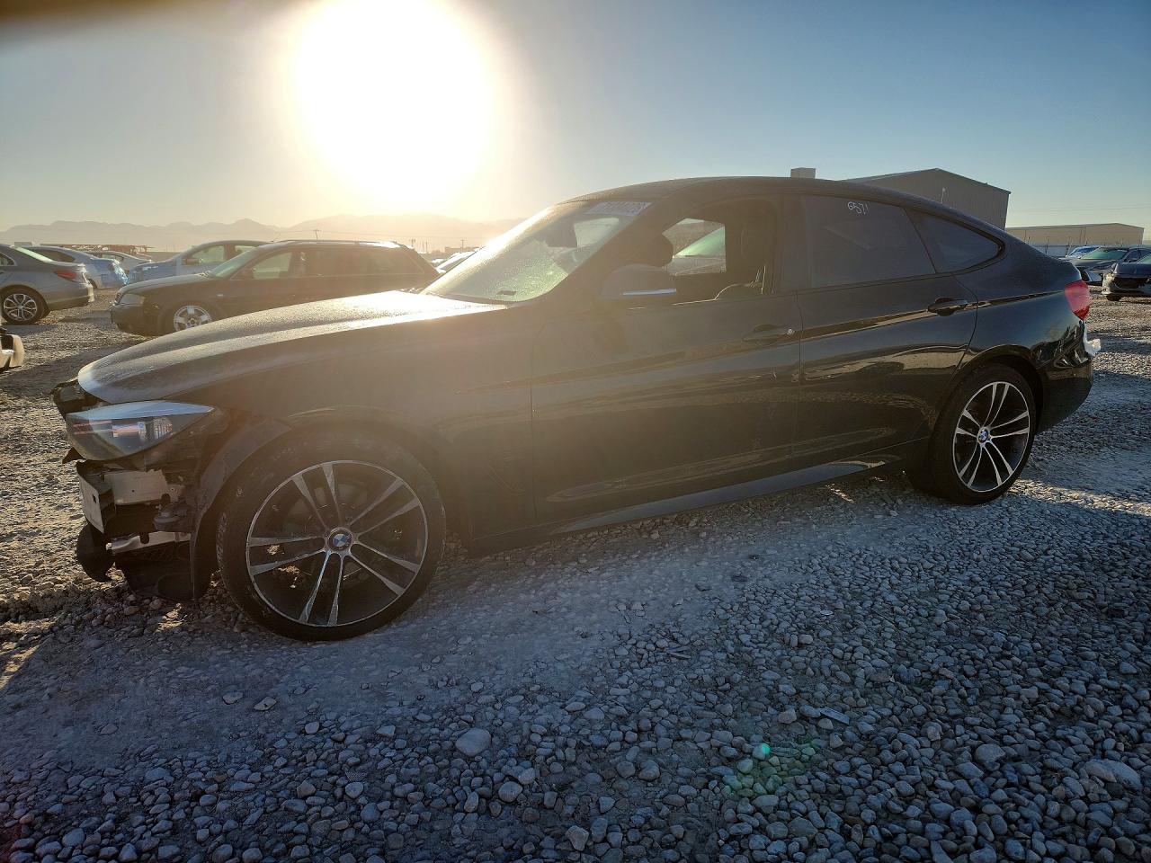 2016 BMW 328 GT — Front 3/4