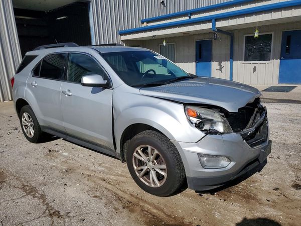 2016 CHEVROLET EQUINOX LT — Passenger 3/4