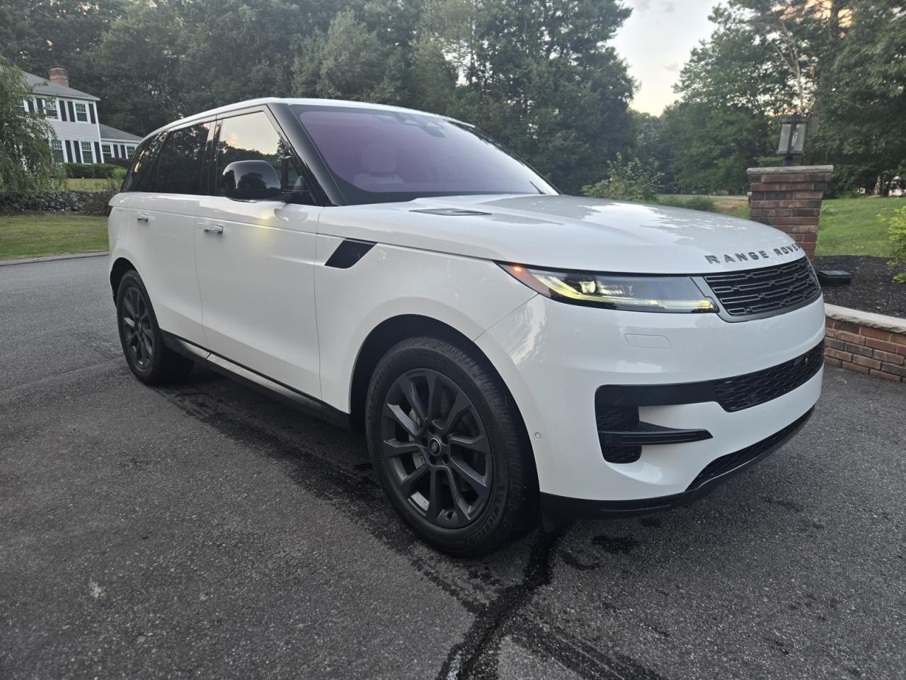 2023 LAND ROVER RANGE ROVER SPORT P360 Dynamic SE