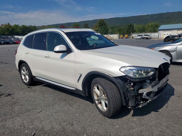 2020 BMW X3 xDrive30i — Passenger 3/4