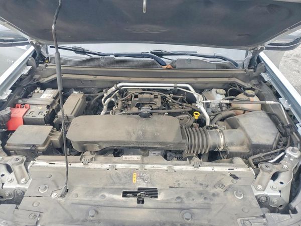2026 CHEVROLET COLORADO Z71 — Engine bay