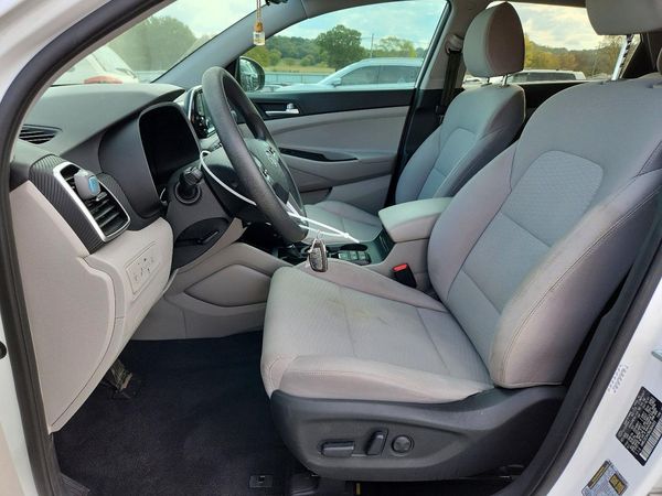 2021 HYUNDAI TUCSON — DENT