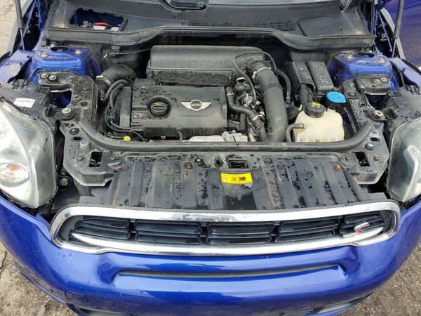 2016 MINI COOPER — Engine bay