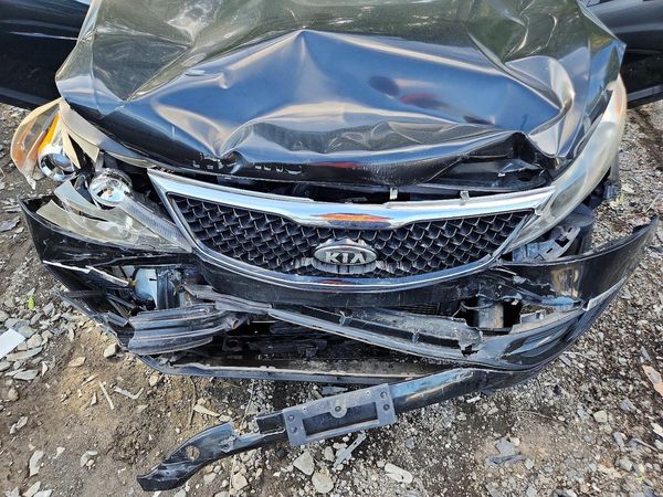 2016 KIA SPORTAGE LX w/Popular Pkg — Engine bay