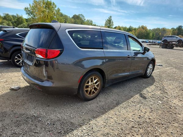 2017 CHRYSLER PACIFICA Touring — PSRA