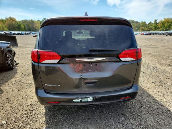 2017 CHRYSLER PACIFICA Touring — DIRR
