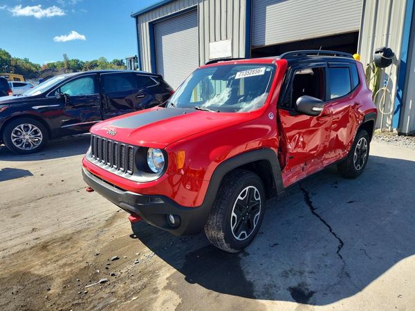 2016 JEEP RENEGADE — DSFA — Front 3/4