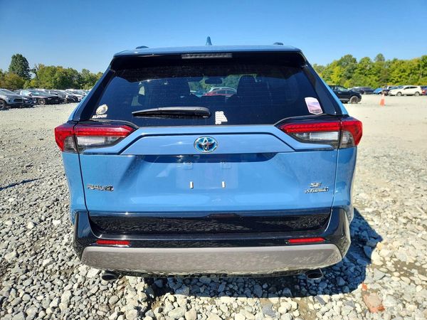 2024 TOYOTA RAV4 SE — DIRR