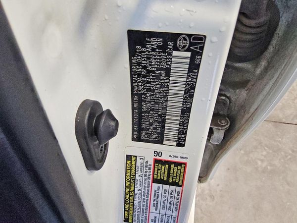 2018 TOYOTA COROLLA L/LE/SE/XLE/XSE — VINS