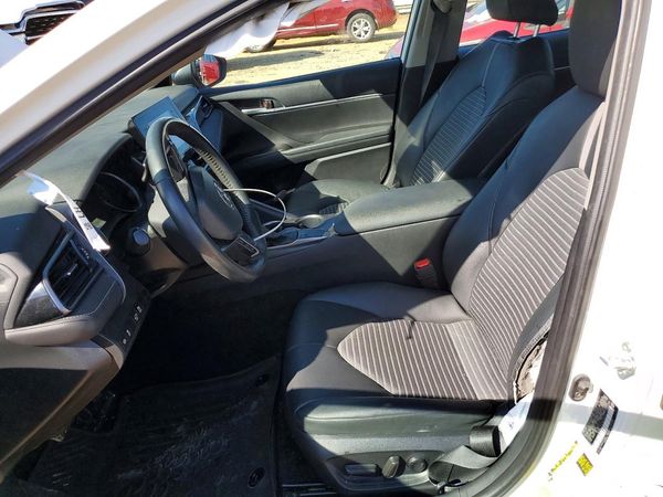 2024 TOYOTA CAMRY SE — DENT