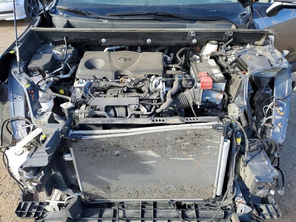2021 TOYOTA RAV4 XLE Premium HV — Engine bay