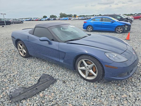 2013 CHEVROLET CORVETTE Preferred — Passenger 3/4