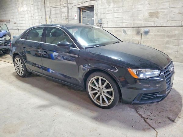 2015 AUDI A3 Premium Plus — Passenger 3/4