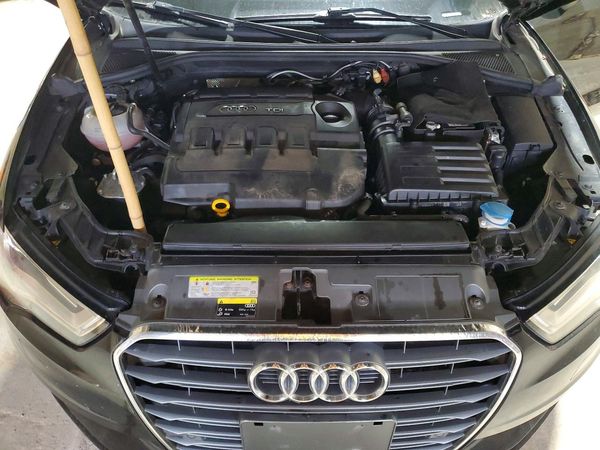2015 AUDI A3 Premium Plus — Engine bay