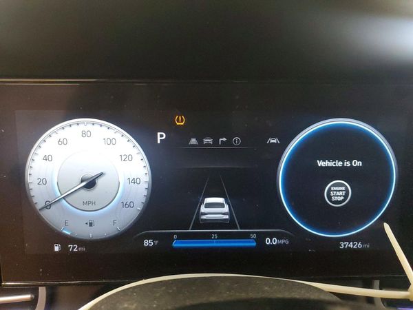 2024 HYUNDAI ELANTRA SEL — ODOM