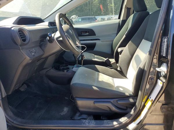 2014 TOYOTA PRIUS — DENT