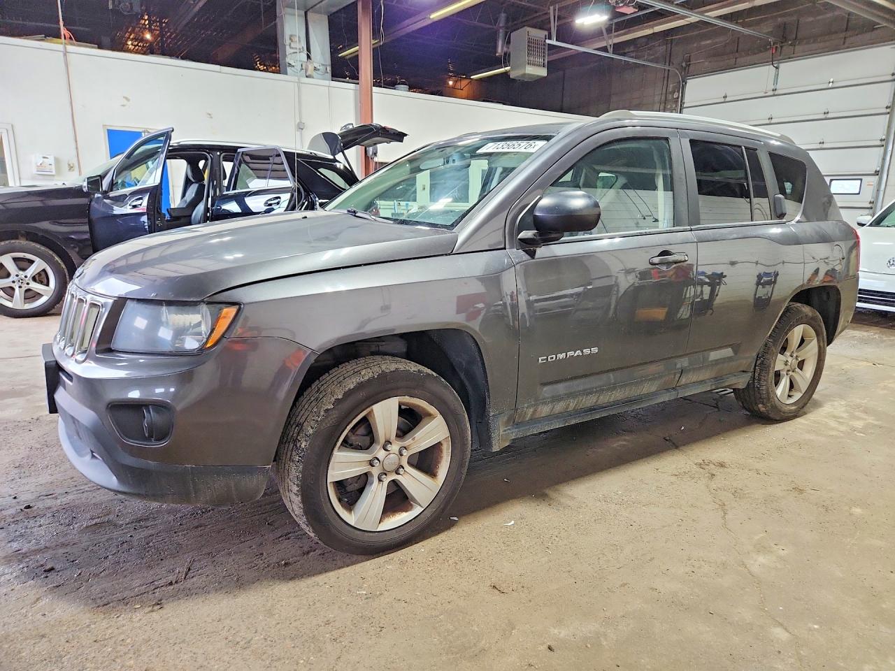 2016 JEEP COMPASS Sport — Front 3/4
