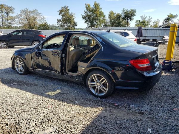 2013 MERCEDES-BENZ C C300 — DSRA