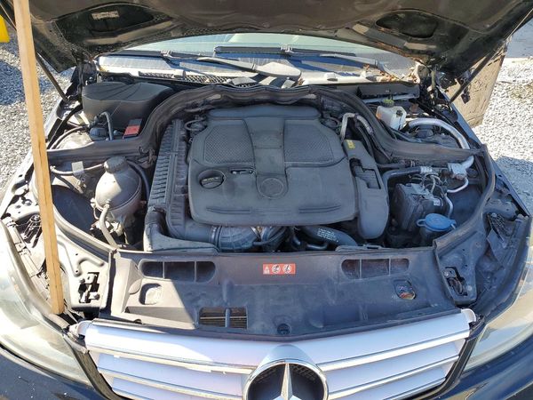 2013 MERCEDES-BENZ C C300 — Engine bay