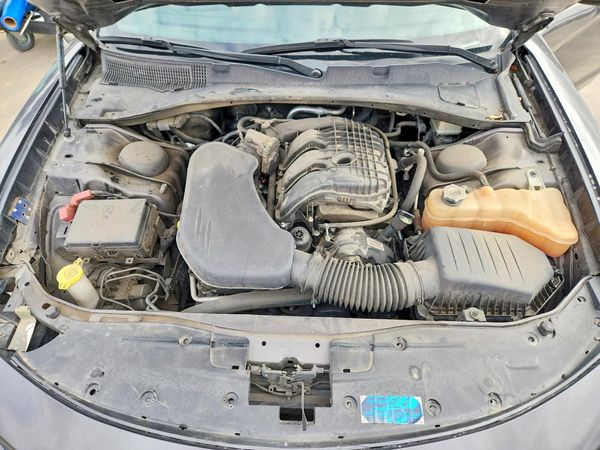2023 DODGE CHARGER SXT — Engine bay