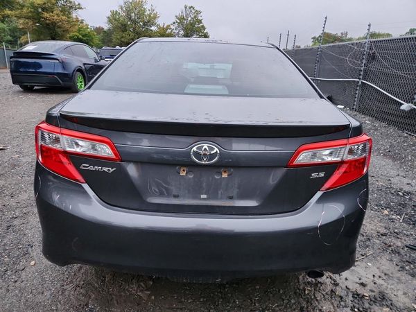 2013 TOYOTA CAMRY — DIRR