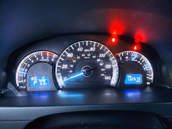 2013 TOYOTA CAMRY — ODOM