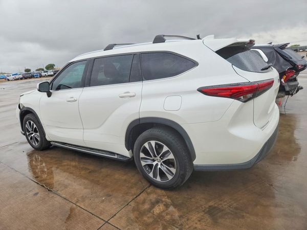 2021 TOYOTA HIGHLANDER XLE — DSRA