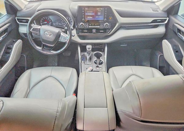 2021 TOYOTA HIGHLANDER XLE — CKPT