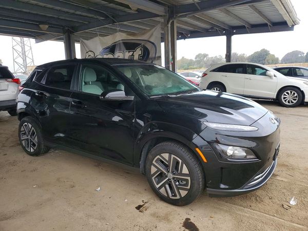2023 HYUNDAI KONA SEL — Passenger 3/4
