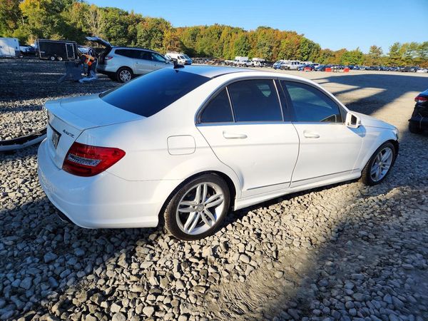 2013 MERCEDES-BENZ C C300 — PSRA