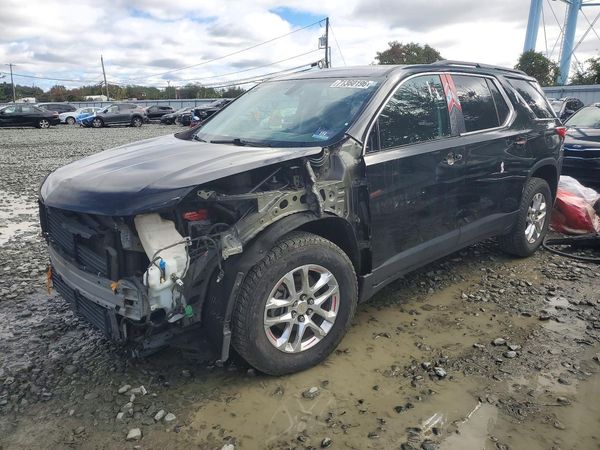 2019 CHEVROLET TRAVERSE LT — Front 3/4