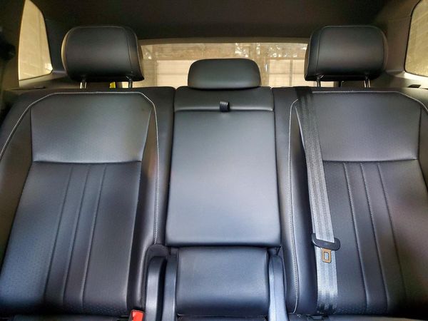 2024 VOLKSWAGEN TIGUAN 4Motion SE R-Line Black — SUVN