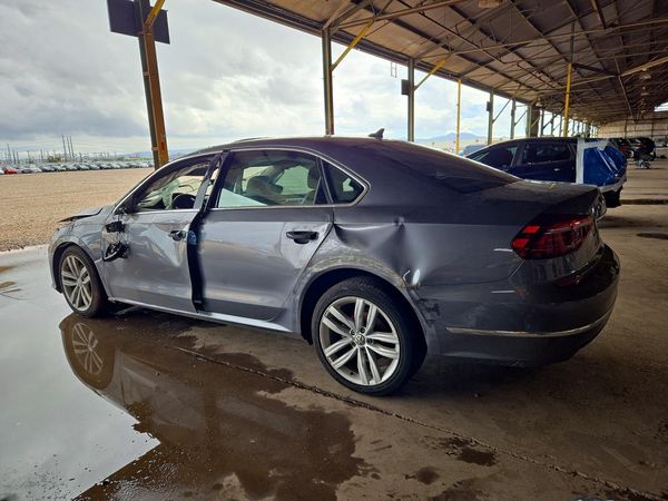 2018 VOLKSWAGEN PASSAT SE, SE w/ Technology — DSRA