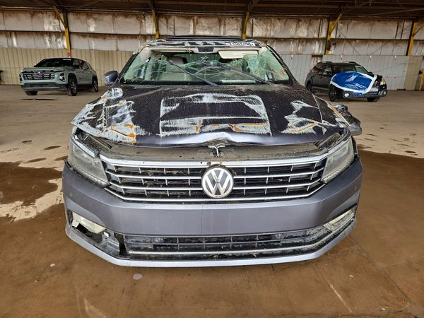 2018 VOLKSWAGEN PASSAT SE, SE w/ Technology — DIRF