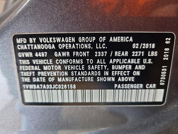 2018 VOLKSWAGEN PASSAT SE, SE w/ Technology — VINS