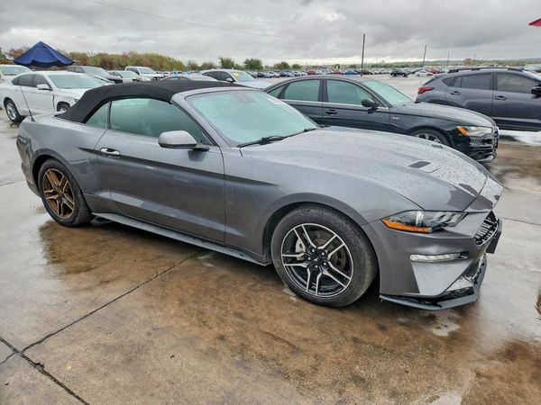 2022 FORD MUSTANG I4 Convertible — Passenger 3/4
