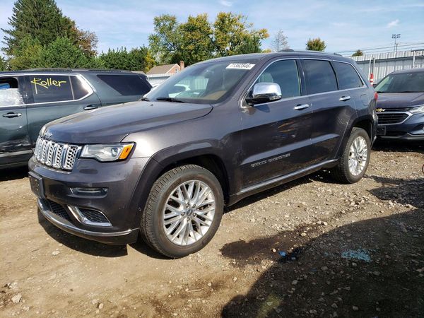 2017 JEEP GRAND CHEROKEE — DSFA — Front 3/4