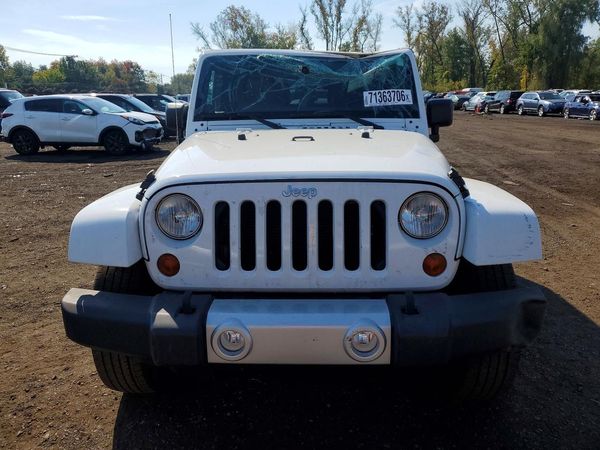 2013 JEEP WRANGLER Sahara — DIRF