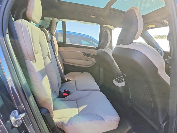 2026 VOLVO XC90 Plus Bright — PSRS